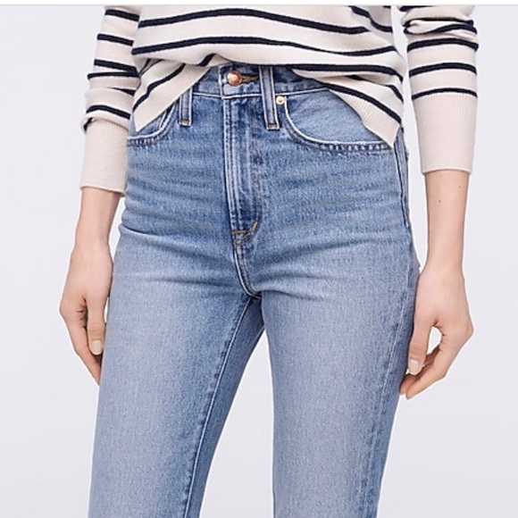 J. Crew Rigid Kickout Crop Jean-Sailor Blu… - Picture 8 of 9